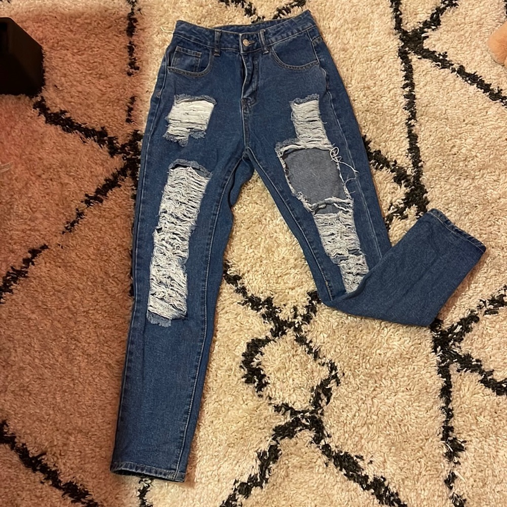 dark blue jeans